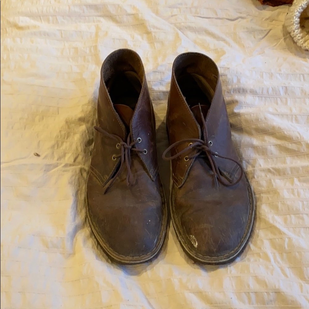 Brown leather clarks desert boot
